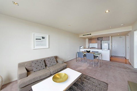 Wyndel Apartments North Sydney - Harbour Watch - e-Seniors 1