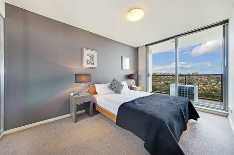 Wyndel Apartments North Sydney - Harbour Watch - e-Seniors 0