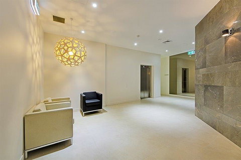 Wyndel Apartments North Sydney - Harbour Watch - e-Seniors 6