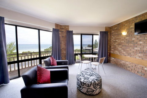 Kangaroo Island Seaside Inn - e-Seniors 1