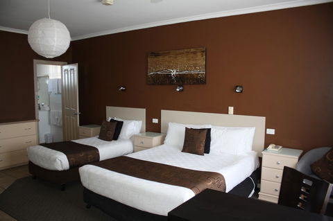Lakeview Motel And Apartments - e-Seniors 0