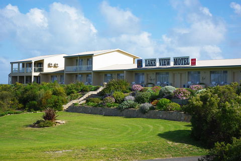 Lakeview Motel And Apartments - e-Seniors 16