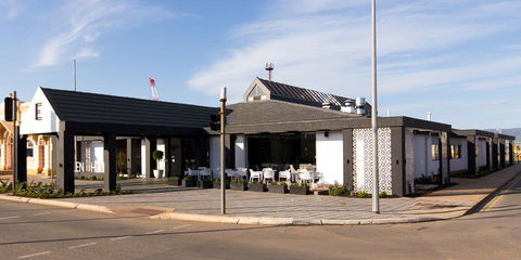 Ellen Hotel - e-Seniors 9
