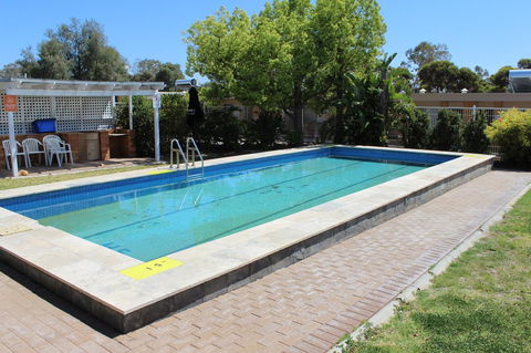 Discovery Parks â€“ Port Augusta - e-Seniors 17