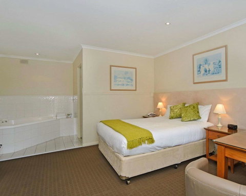 Comfort Inn Victor Harbor - e-Seniors 9