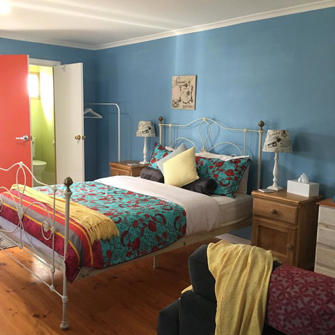 KI Dragonfly Guesthouse - e-Seniors 7
