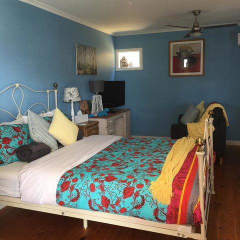 KI Dragonfly Guesthouse - e-Seniors 8