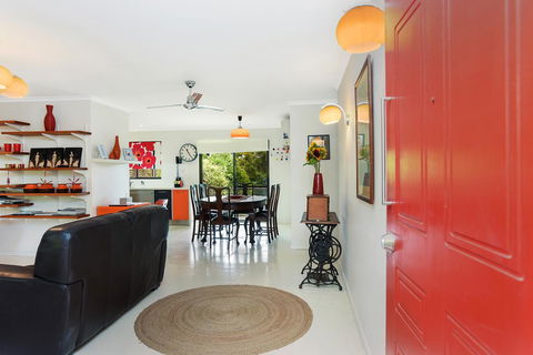 Red Door - e-Seniors 0