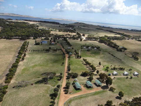 Kangaroo Island Cabins - e-Seniors 7