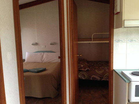 Kangaroo Island Cabins - e-Seniors 9