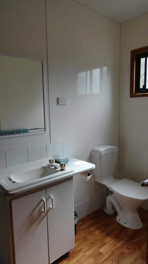Kangaroo Island Cabins - e-Seniors 12