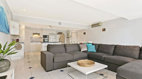 Salt Waterfront Apartment - e-Seniors 8
