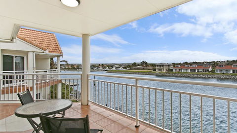 Salt Waterfront Apartment - e-Seniors 9