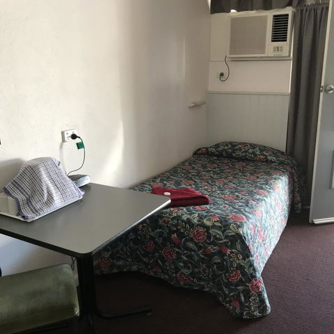 Travelway Motel - e-Seniors 2