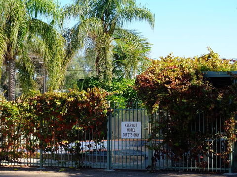 Travelway Motel - e-Seniors 23