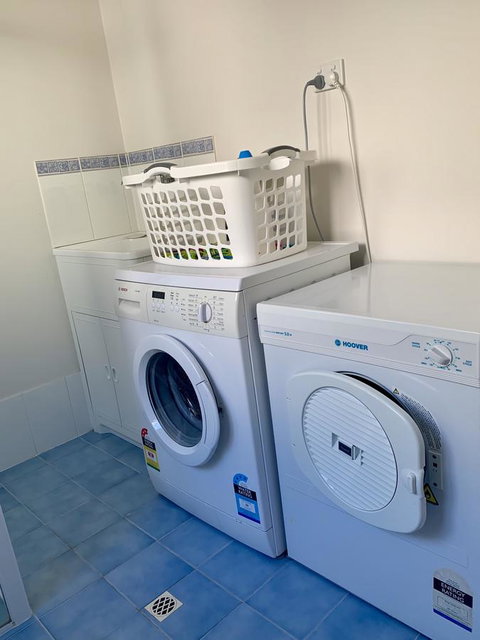 Bayview Beach House Apartment No 1 - e-Seniors 9