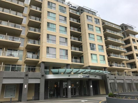 Glenelg Holiday Apartments-Pier - e-Seniors 0