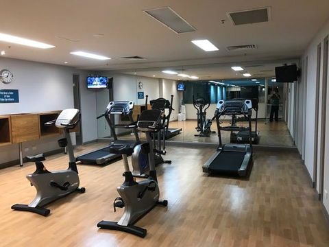 Glenelg Holiday Apartments-Pier - e-Seniors 8
