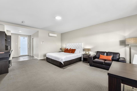 Robe Marina Accommodation - e-Seniors 7