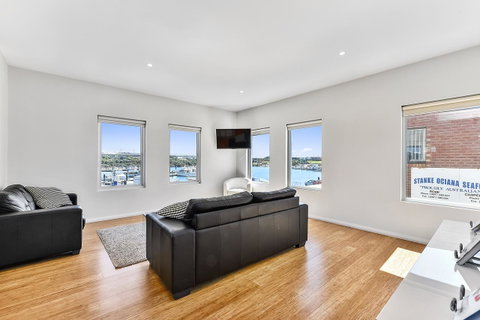 Robe Marina Accommodation - e-Seniors 23
