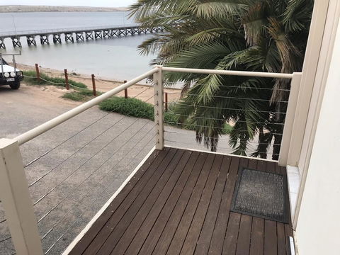 Streaky Bay Beachside & Jetty View Apartments - e-Seniors 10