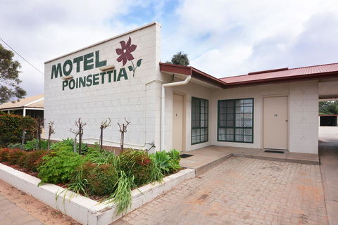 Motel Poinsettia - e-Seniors 10