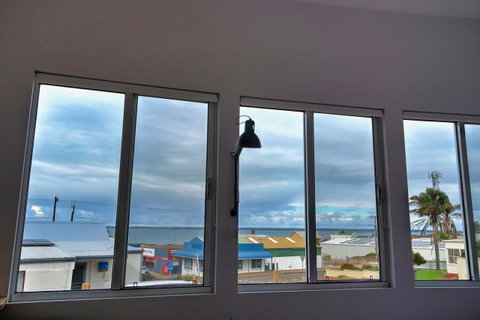 Cloudscape Apartment No 2 - e-Seniors 3