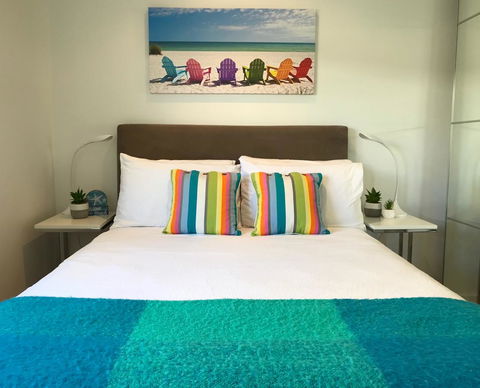 Cottesloe Beachfront Ocean View Apartment - e-Seniors 9