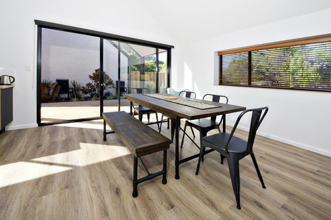 Margaret River Bungalows - e-Seniors 10