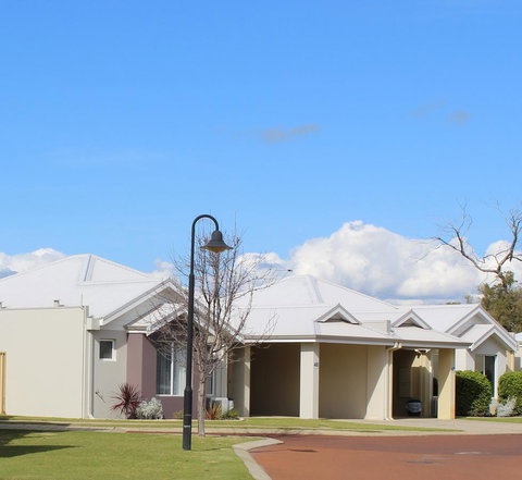 Cape View Beach Resort - e-Seniors 8