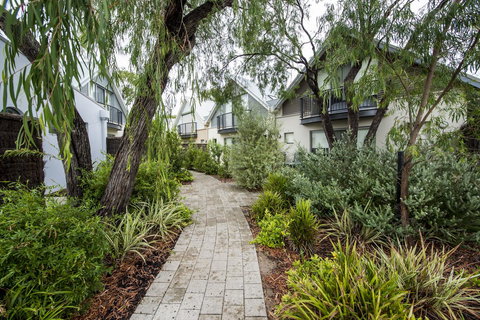 Cape View Beach Resort - e-Seniors 44