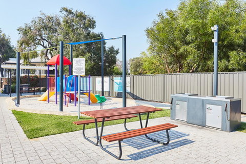 Cape View Beach Resort - e-Seniors 16