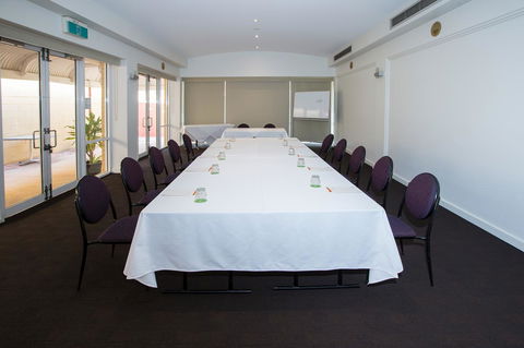 Mercure Broome - e-Seniors 23