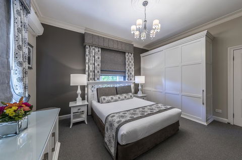 Grand Mercure Basildene Manor - e-Seniors 23