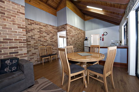 Margaret River Hideaway & Farmstay - e-Seniors 13