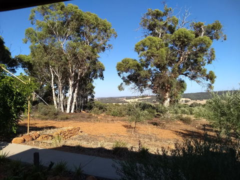 Hotham Ridge Winery And Cottages - e-Seniors 19