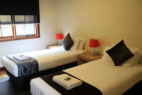 Riverglen Chalets - e-Seniors 14