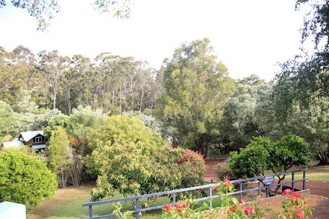 Riverglen Chalets - e-Seniors 10