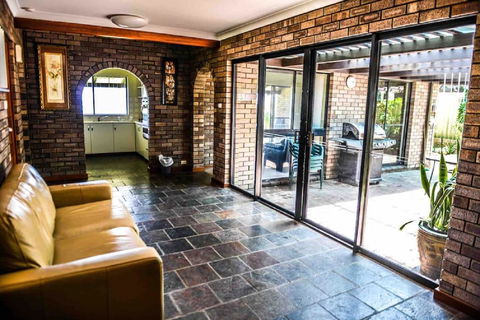 Geraldton Holliday Villas - e-Seniors 11