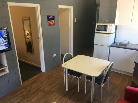 Esperance Central Accommodation - e-Seniors 40