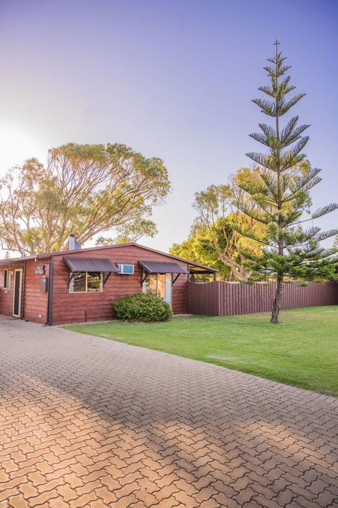 The Bothy Lancelin Family Retreat - e-Seniors 11
