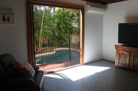 Beach House On Fox - e-Seniors 26