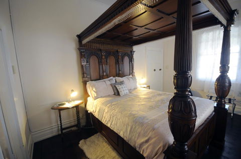 My Place Colonial Accommodation - e-Seniors 21