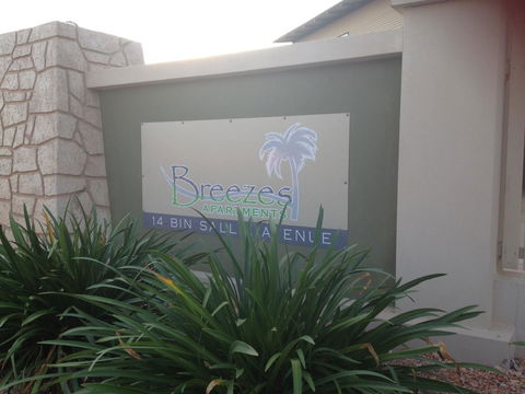 Breezes Apartments - e-Seniors 13