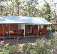Francisca's Cottage - e-Seniors