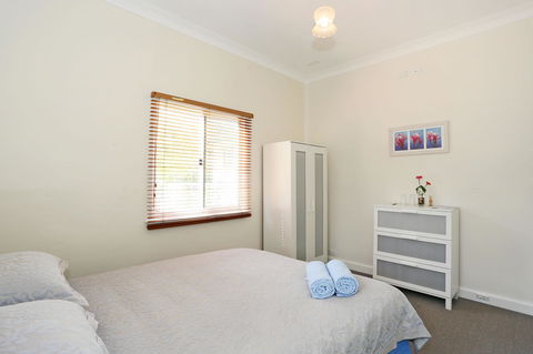 Busselton Guest House - e-Seniors 40