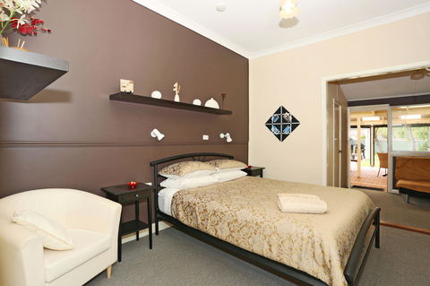 Busselton Guest House - e-Seniors 25