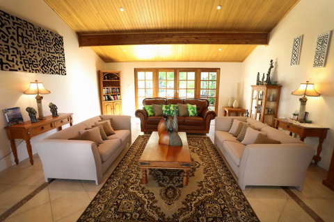 Nivalis Bed And Breakfast - e-Seniors 0