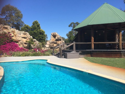 Nivalis Bed And Breakfast - e-Seniors 18