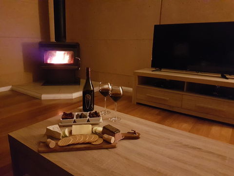 Jarrah Grove Forest Retreat - e-Seniors 9